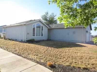 1255 Rochelle Ct, Central Point, OR 97502 photo 1