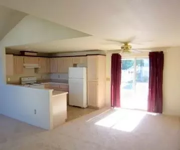 1255 Rochelle Ct, Central Point, OR 97502 photo 8