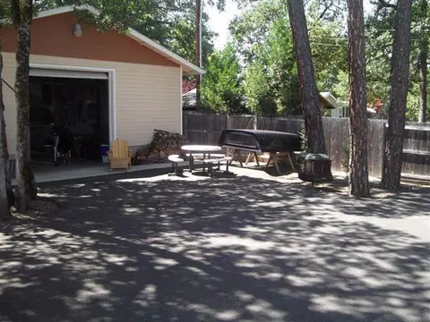 34 Pineridge Ln, Eagle Point, OR 97524 photo 14