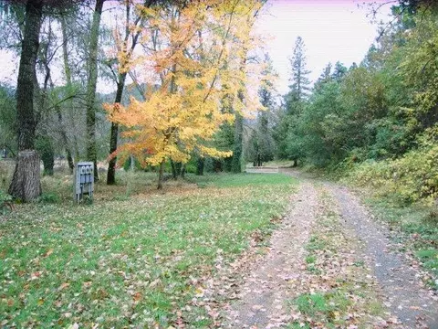 4615 Foothill Blvd, Rogue River, OR 97537 photo 1