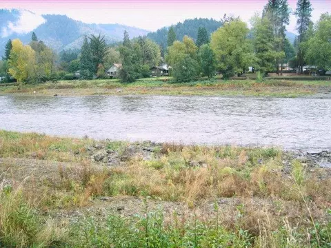4615 Foothill Blvd, Rogue River, OR 97537 photo 3