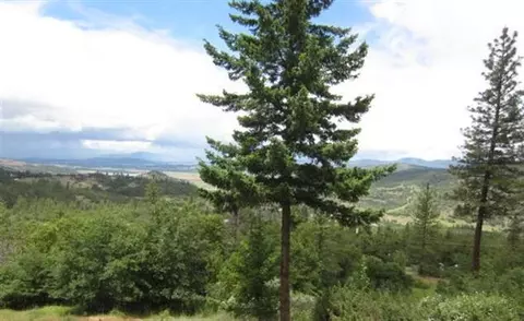 3601 Rainbow Ln, Eagle Point, OR 97524 photo 3
