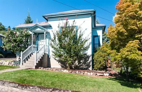 31 Gresham St, Ashland, OR 97520 photo 4