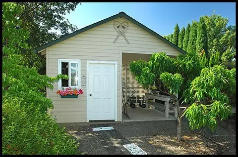109 Walnut Pl, Phoenix, OR 97535 photo 21
