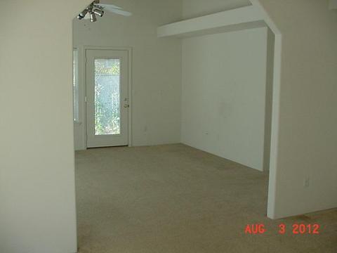 423 Montclair Way, Eagle Point, OR 97524 photo 2