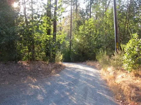 4352 Evans Rd, Rogue River, OR 97537 photo 4