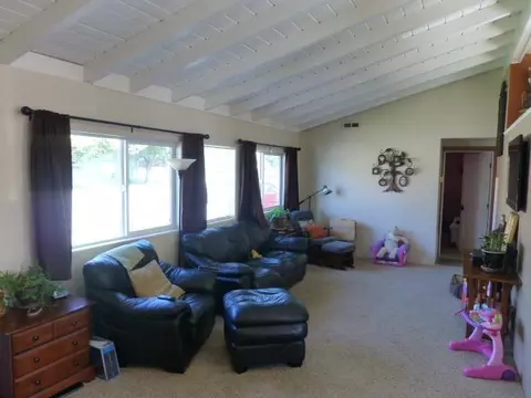 248 S Third St, Central Point, OR 97502 photo 4