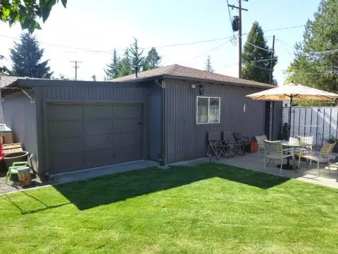 248 S Third St, Central Point, OR 97502 photo 14
