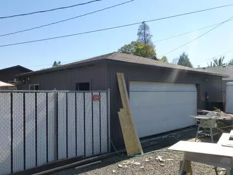 248 S Third St, Central Point, OR 97502 photo 24