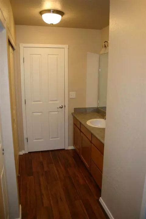 336 Live Oak Loop, Central Point, OR 97502 photo 11