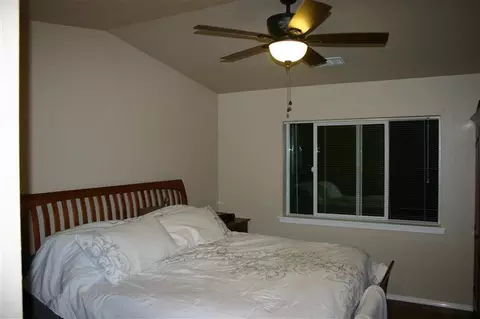 336 Live Oak Loop, Central Point, OR 97502 photo 10