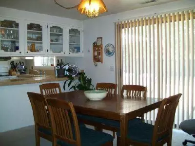 512 Orchard Pl, Phoenix, OR 97535 photo 4