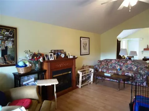 448 Montclair Way, Eagle Point, OR 97524 photo 4