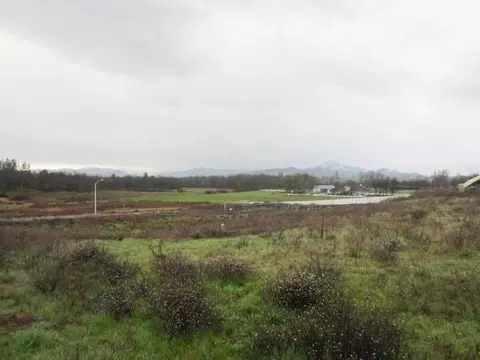 89 Hidden Valley Dr, Eagle Point, OR 97524 photo 1