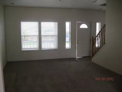435 Phyllis Dr, Eagle Point, OR 97524 photo 5