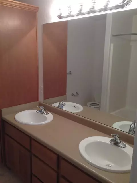 368 Jans Ct, Central Point, OR 97502 photo 12