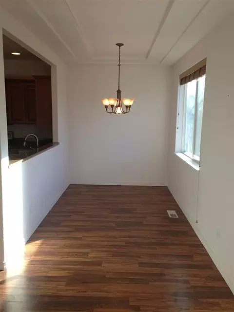 368 Jans Ct, Central Point, OR 97502 photo 5