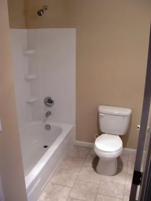 201 Shadow Lawn Dr, Eagle Point, OR 97524 photo 9