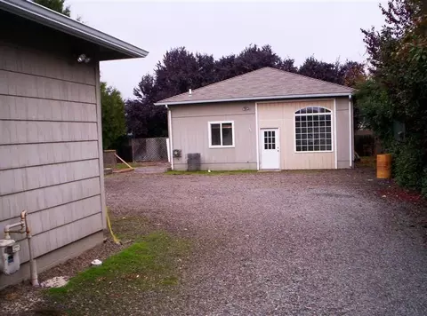 3771 Hilsinger Rd, Phoenix, OR 97535 photo 2