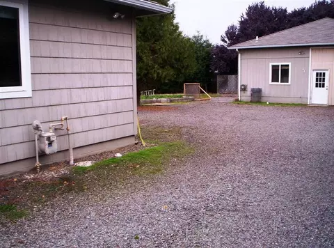 3771 Hilsinger Rd, Phoenix, OR 97535 photo 3