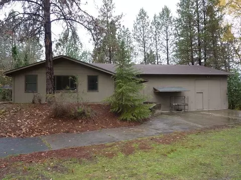 217 Harper Loop, Grants Pass, OR 97527 photo 5