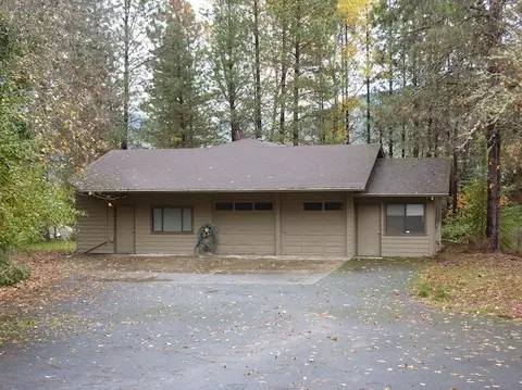 217 Harper Loop, Grants Pass, OR 97527 photo 4