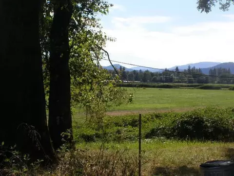 2305 Upper River Rd, Grants Pass, OR 97526 photo 2