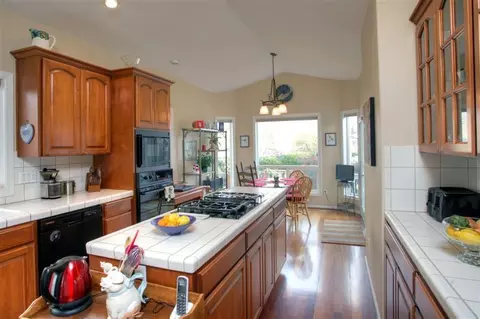 809 Cypress Point Loop, Ashland, OR 97520 photo 6