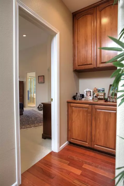 809 Cypress Point Loop, Ashland, OR 97520 photo 12