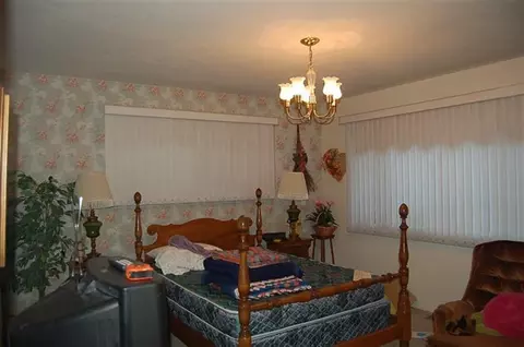 678 Eric Loop, Grants Pass, OR 97526 photo 9