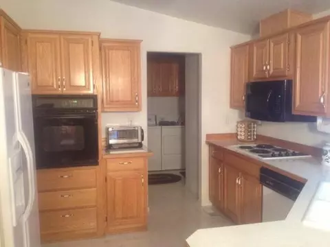 555 Freeman Rd #237, Central Point, OR 97502 photo 4