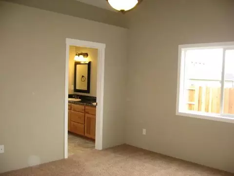 2152 Nick Way, Grants Pass, OR 97527 photo 5