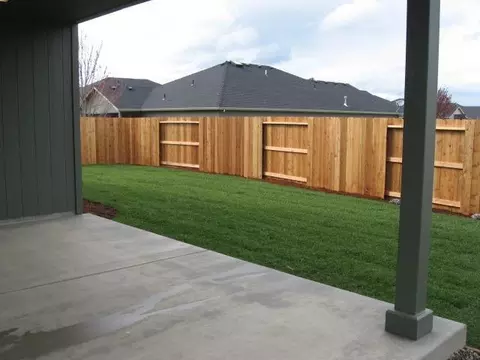 2152 Nick Way, Grants Pass, OR 97527 photo 11
