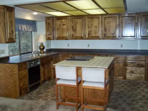 815 Eric Loop, Grants Pass, OR 97526 photo 3