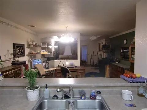 436 Crystal Dr, Eagle Point, OR 97524 photo 4