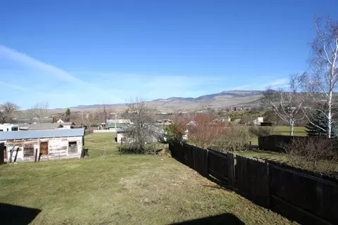 175 E Nevada St, Ashland, OR 97520 photo 16
