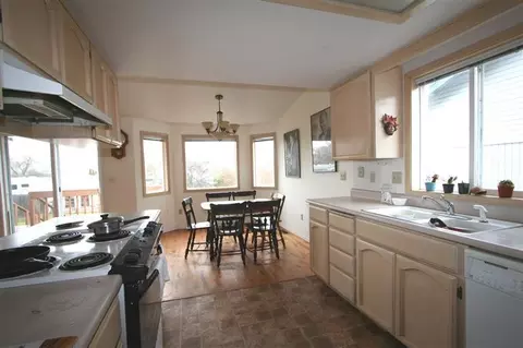 175 E Nevada St, Ashland, OR 97520 photo 4