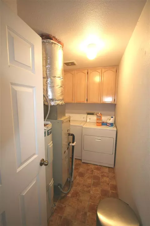 175 E Nevada St, Ashland, OR 97520 photo 5