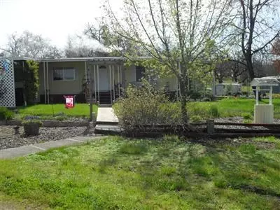 10754 Agate Rd, Eagle Point, OR 97524 photo 1