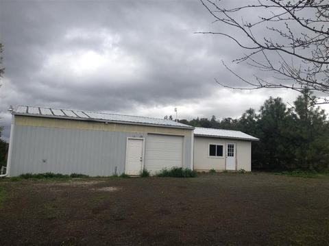 585 Craiglea Dr, Eagle Point, OR 97524 photo 4