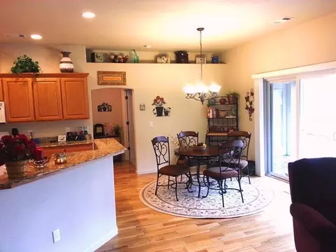 948 Black Wolf, Eagle Point, OR 97524 photo 8