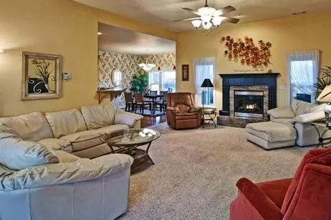1155 Michael Ln, Eagle Point, OR 97524 photo 5
