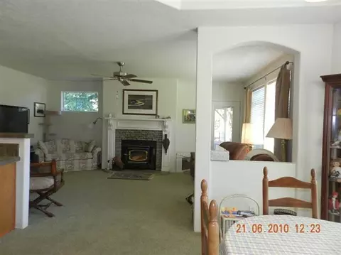 8050 E Antelope Rd, Eagle Point, OR 97524 photo 6