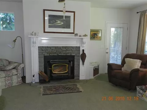 8050 E Antelope Rd, Eagle Point, OR 97524 photo 7