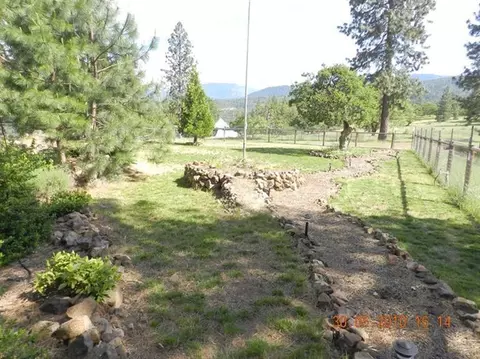 8050 E Antelope Rd, Eagle Point, OR 97524 photo 17