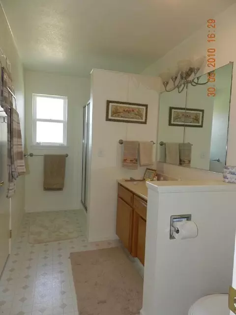8050 E Antelope Rd, Eagle Point, OR 97524 photo 13