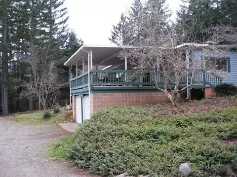 144 Marcy Loop Rd, Grants Pass, OR 97527 photo 4