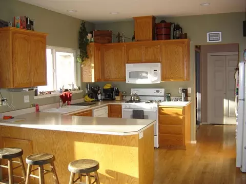 3794 Hilsinger Rd, Phoenix, OR 97535 photo 4