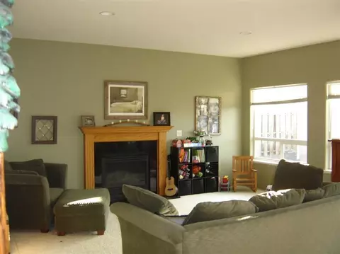 3794 Hilsinger Rd, Phoenix, OR 97535 photo 2