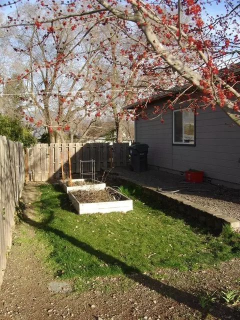 3794 Hilsinger Rd, Phoenix, OR 97535 photo 13